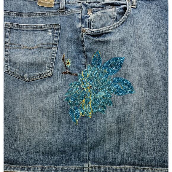 Vintage Z Cavaricci Blue Distress Denim Beaded Flower Mini Skirt 16 Lightweight - Picture 3 of 5